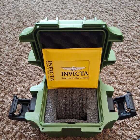 1 Slot Invicta Green Impact Watch Case - Picture 2 of 3